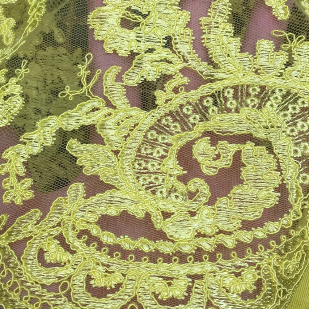 Floral Lace Embroidery Spaghetti Strap Bandage Dress 2019 Sexy Fluorescent green Party Wedding Club Dress
Floral Lace Embroidery Spaghetti Strap Bandage Dress 2019 Sexy Fluorescent green Party Wedding Club Dress