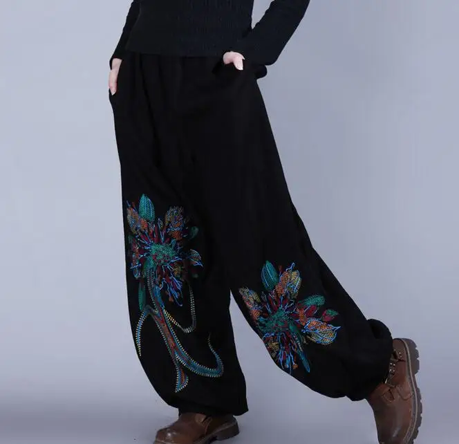 M-L Hot / Spring Women New Fashion Leisure Fat mm show thin cotton and linen big yards wide leg pants
M-L Hot / Spring Women New Fashion Leisure Fat mm show thin cotton and linen big yards wide leg pants