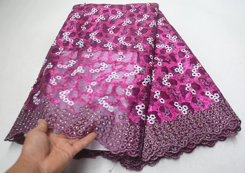 Purple Swiss lace veil high quality women's dress material, African embroidered nep 5 m with delicate sequins of clothing
Purple Swiss lace veil high quality women's dress material, African embroidered nep 5 m with delicate sequins of clothing