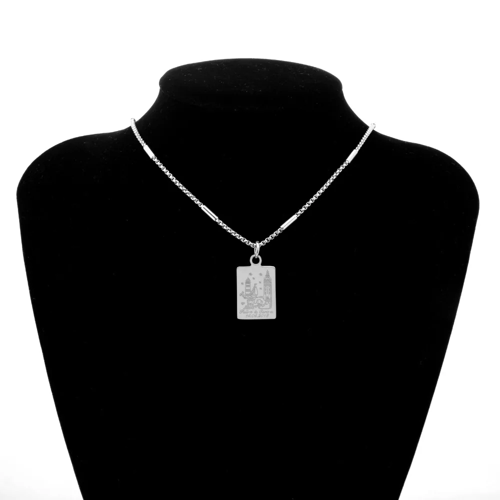 2018 Personalized Lovers Necklace Classic Women Custom Engraved Name Words Necklaces Men Gold and Silver Stainless Steel Pendant
2018 Personalized Lovers Necklace Classic Women Custom Engraved Name Words Necklaces Men Gold and Silver Stainless Steel Pendant