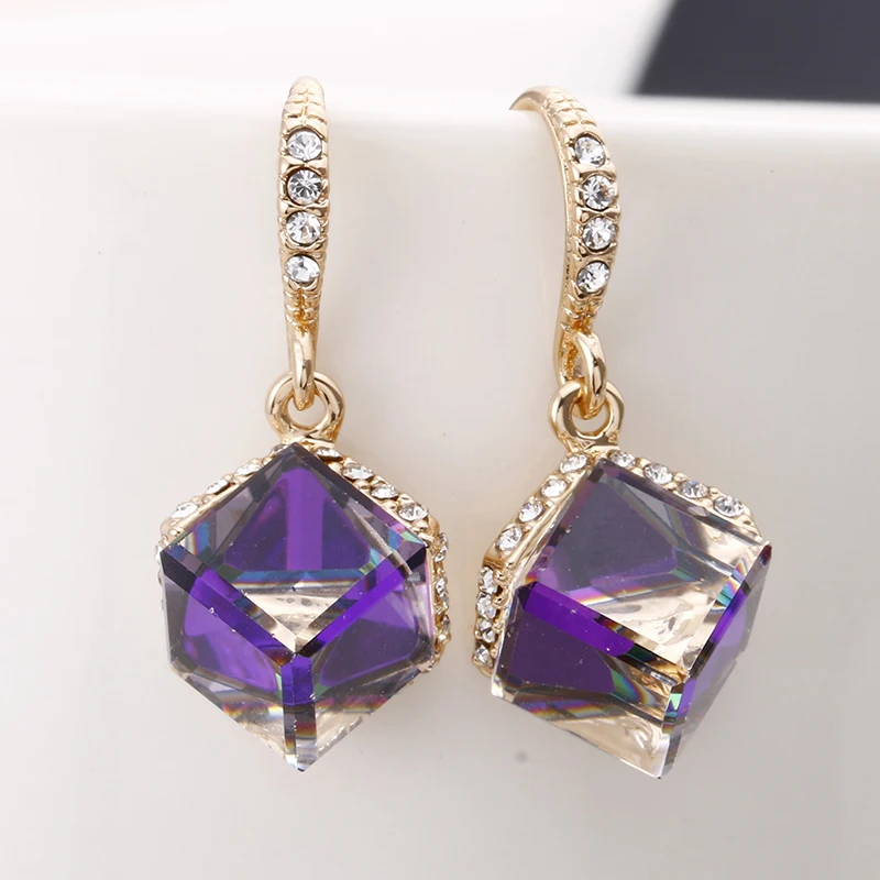 MOONROCY Free shipping Italina Rose Gold Color Silver Color Fashion Be Purple Cubic Zirconia Crystal Hook Earring for Women Gift
MOONROCY Free shipping Italina Rose Gold Color Silver Color Fashion Be Purple Cubic Zirconia Crystal Hook Earring for Women Gift