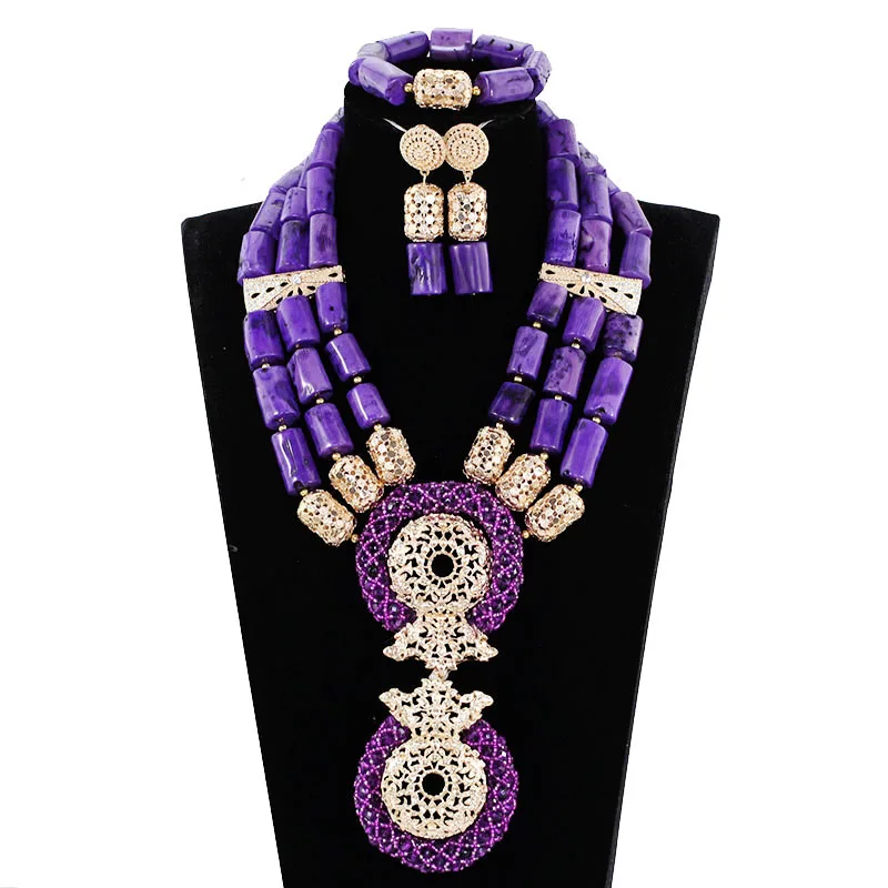 2017 Coral Purple Wedding Coral Beads Nigerian Jewelry Set African Traditional Wedding Coral Costume Women Jewelry Set ABH573
2017 Coral Purple Wedding Coral Beads Nigerian Jewelry Set African Traditional Wedding Coral Costume Women Jewelry Set ABH573