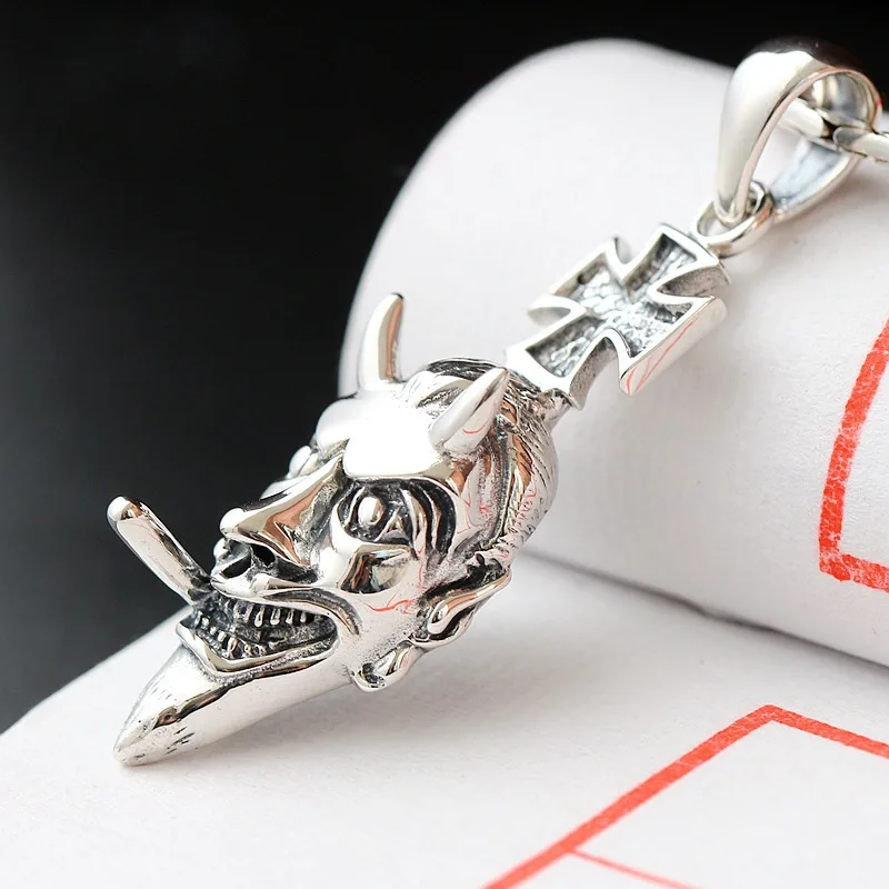 Silver Jewelry Wholesale S925 Sterling Silver Pendant Male And Female Retro Thai Silver Cross Demon Silver Pendant
Silver Jewelry Wholesale S925 Sterling Silver Pendant Male And Female Retro Thai Silver Cross Demon Silver Pendant