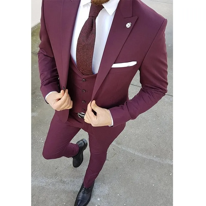 

Fantastic One Button Burgundy Groom Tuxedos Groomsmen Peak Lapel Mens Suits Blazers (Jacket+Pants+Vest+Tie) W:1196