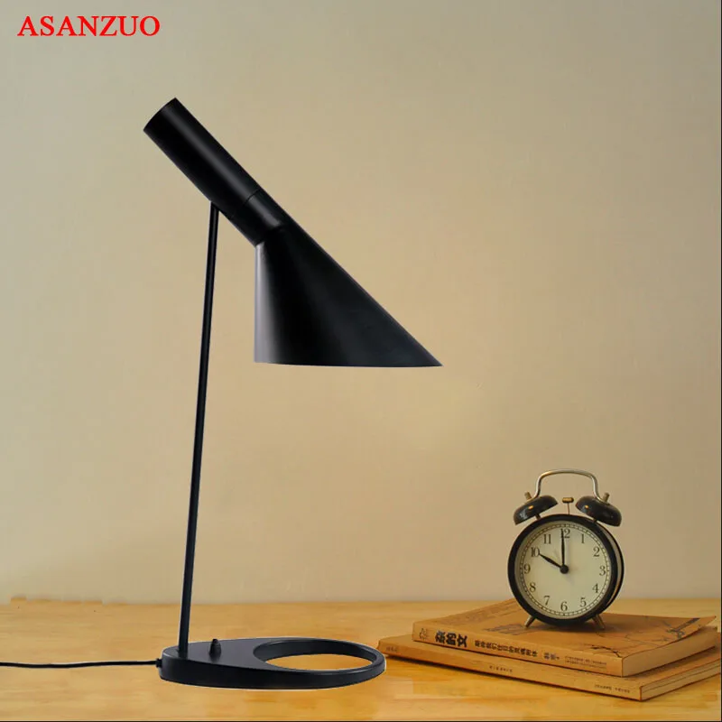 Modern Table Lamp White Black Classic Table Lamp Study Office Table Lamps Personality Decoration Lighting Fixtures
Modern Table Lamp White Black Classic Table Lamp Study Office Table Lamps Personality Decoration Lighting Fixtures