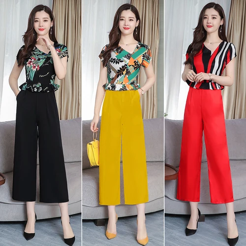 Bohemian Rompers Womens Jumpsuit Patchwork Overalls Female Summer Beach Boho One Piece Pants Floral Print Combinaison Femme
Bohemian Rompers Womens Jumpsuit Patchwork Overalls Female Summer Beach Boho One Piece Pants Floral Print Combinaison Femme