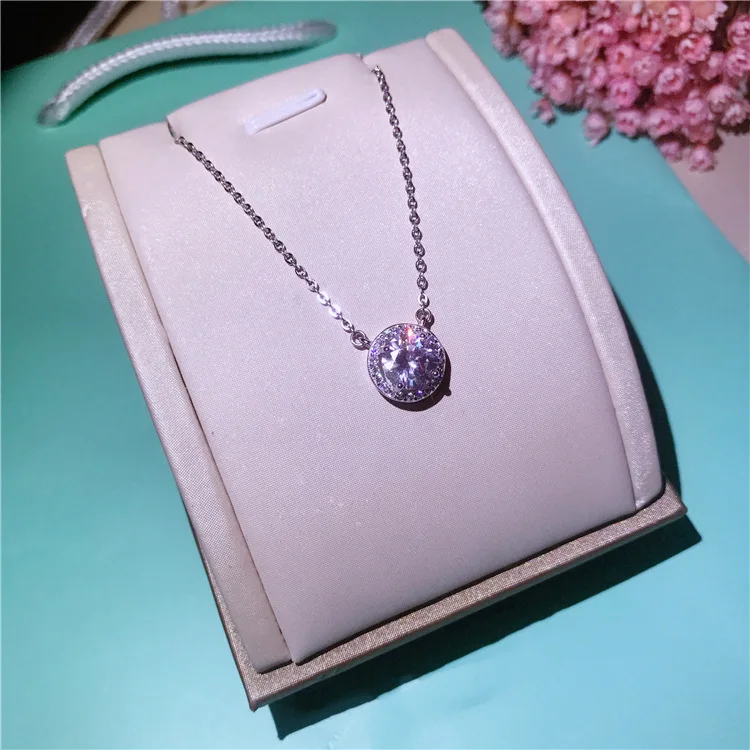 Fashion Designer Sparkling Full Zircon Decorative Ball Pendant Real 925 Sterling Silver Chain Necklace for Women Trendy Collar
Fashion Designer Sparkling Full Zircon Decorative Ball Pendant Real 925 Sterling Silver Chain Necklace for Women Trendy Collar