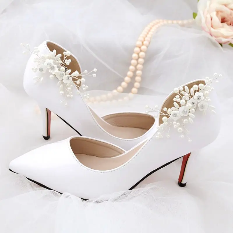 Shoe Clip Simulated Pearl Floral Beads Elegant DIY High Heel Charms Decoration Women Shoes Clips Buckle Fashion Clothing Sandals
Shoe Clip Simulated Pearl Floral Beads Elegant DIY High Heel Charms Decoration Women Shoes Clips Buckle Fashion Clothing Sandals