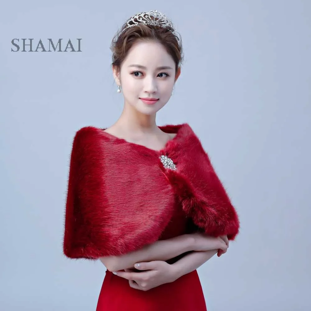 SHAMAI High Quality Winter Dark Red Faux Fur Bridal Jacket Warm Boleros Wedding Bride Wraps Cape Wedding Jacket free shipping
SHAMAI High Quality Winter Dark Red Faux Fur Bridal Jacket Warm Boleros Wedding Bride Wraps Cape Wedding Jacket free shipping