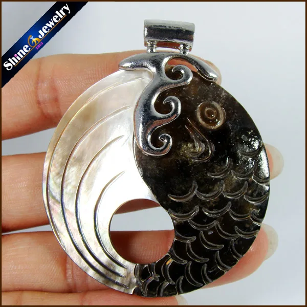 Ожерелье натуральный морской раковины ручной резной рыбы Подвески Ожерелья формы ювелирные изделия Новая Мода Bijoux женская кожаная цепь S075
Ожерелье натуральный морской раковины ручной резной рыбы Подвески Ожерелья формы ювелирные изделия Новая Мода Bijoux женская кожаная цепь S075