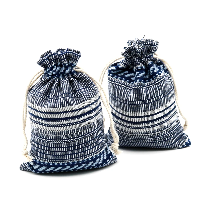Wholesale 50pcs Dark Blue Strings Cotton Bags Drawstrings Jewelry Pouches Strings Bags 10x14cm for Gift Jewelry Packing Pouch
Wholesale 50pcs Dark Blue Strings Cotton Bags Drawstrings Jewelry Pouches Strings Bags 10x14cm for Gift Jewelry Packing Pouch