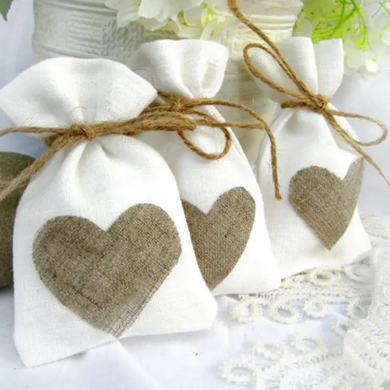 10x14cm Trendy White Natural Linen Drawstring Wedding Favor Bags Pouch Heart Shape Wedding Gift Bags Jewelry Bag (Set Of 50)
10x14cm Trendy White Natural Linen Drawstring Wedding Favor Bags Pouch Heart Shape Wedding Gift Bags Jewelry Bag (Set Of 50)