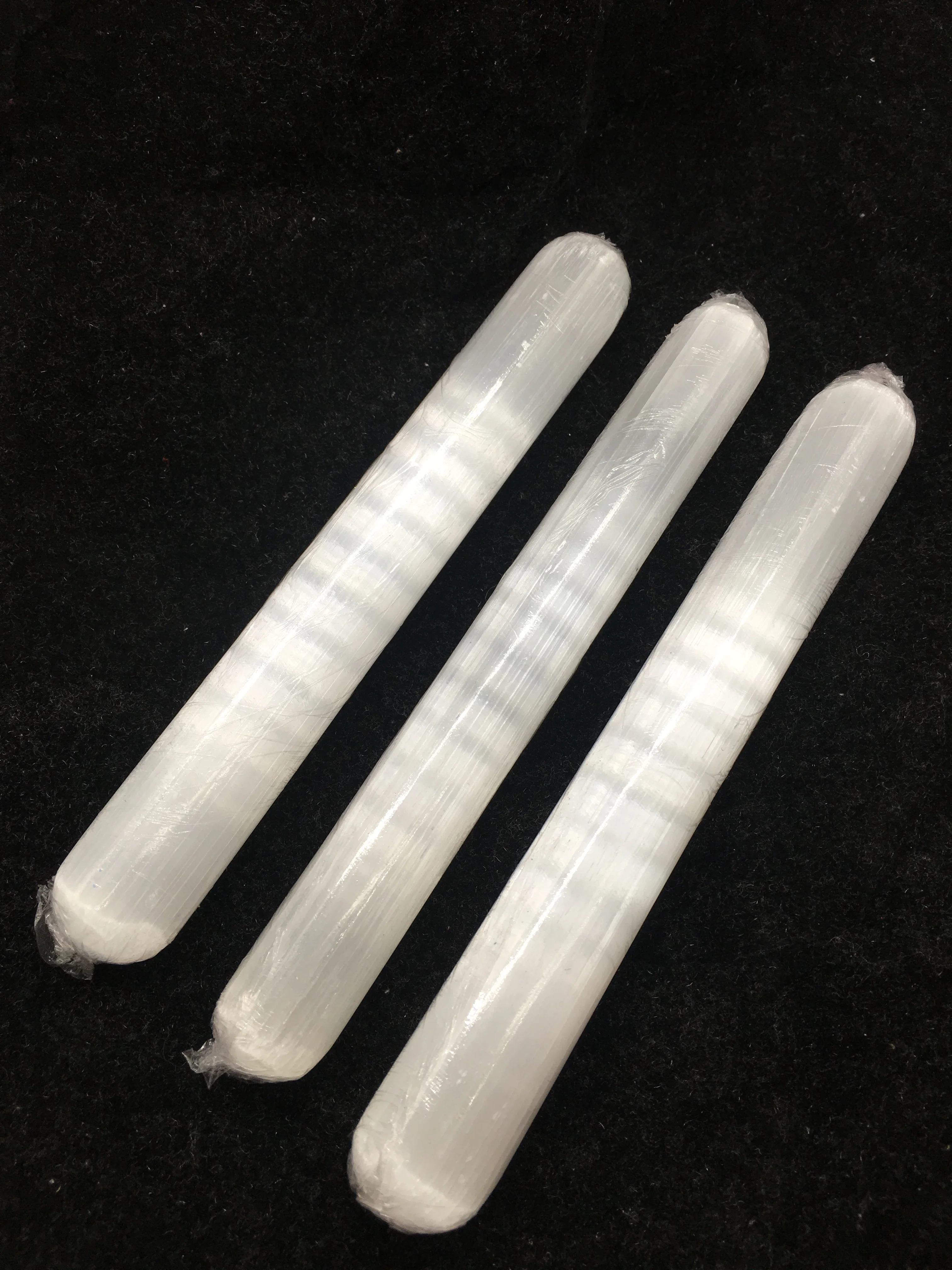 15 см натуральный кварцевый кристалл selenite wand point рейки лечение для женщин драгоценный камень Массажная палочка
15 см натуральный кварцевый кристалл selenite wand point рейки лечение для женщин драгоценный камень Массажная палочка