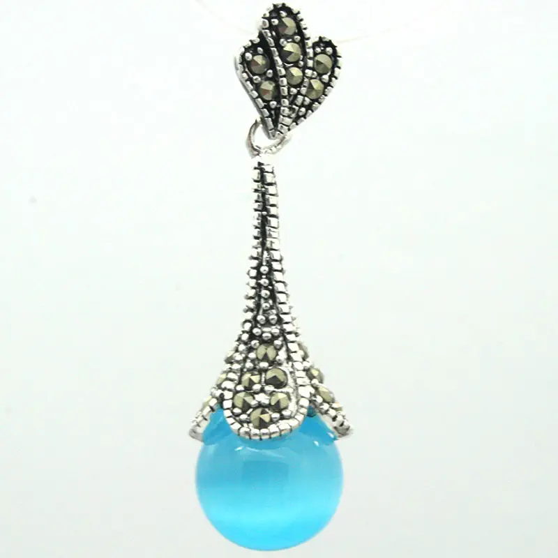 925 Sterling Silver Natural Blue Opal Round Bead Marcasite Necklace Pendant 45*12mm
925 Sterling Silver Natural Blue Opal Round Bead Marcasite Necklace Pendant 45*12mm
