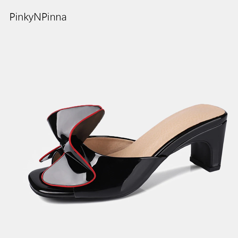 

2019 Summer Women Patent Leather Slippers Mules Butterfly Knot Modern Design Chunk High Heels Peep Toe Ladies Dress Flip Flops
