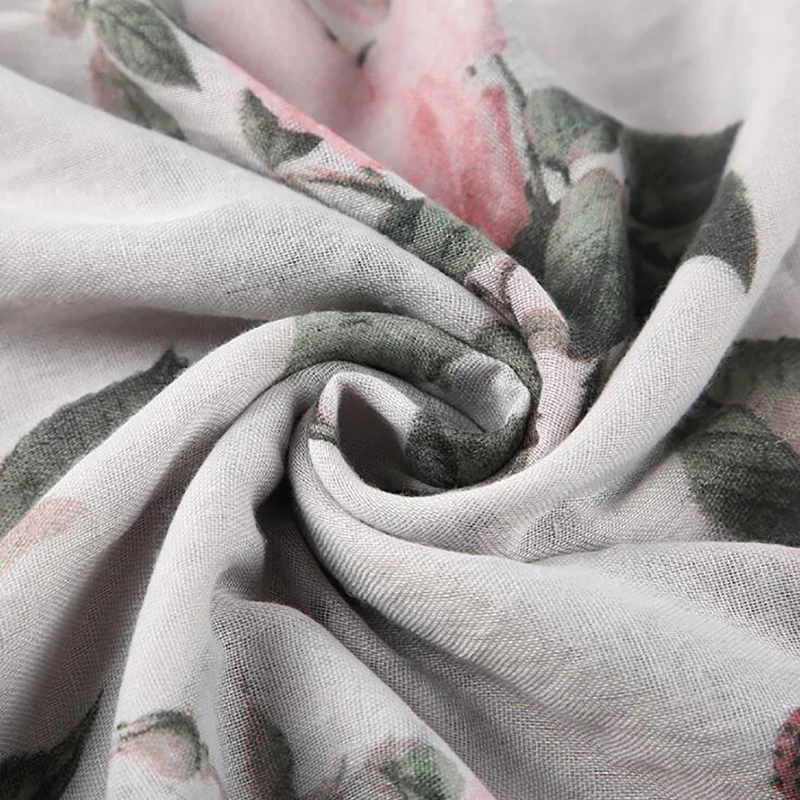 2019 Fashion New Spring White Pink Mint Color Rose Flower Print Scarves Shawls Foulard Femme Floral Scarf Women
2019 Fashion New Spring White Pink Mint Color Rose Flower Print Scarves Shawls Foulard Femme Floral Scarf Women