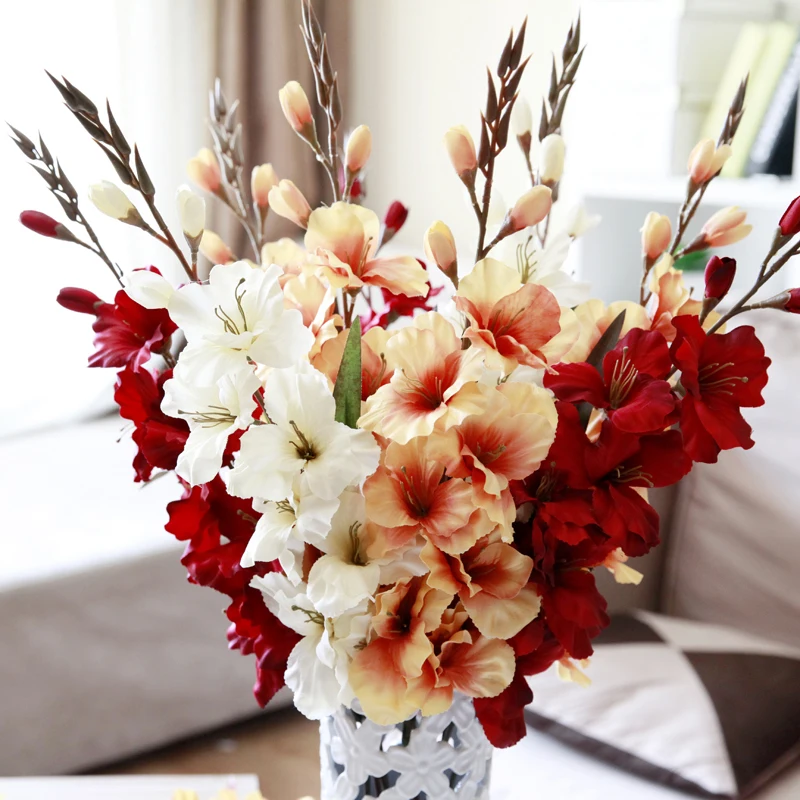 10pcs colorful Silk flowers Artificial Magnolia Floral Wedding Peony Bouquet Hydrangea Decor
10pcs colorful Silk flowers Artificial Magnolia Floral Wedding Peony Bouquet Hydrangea Decor