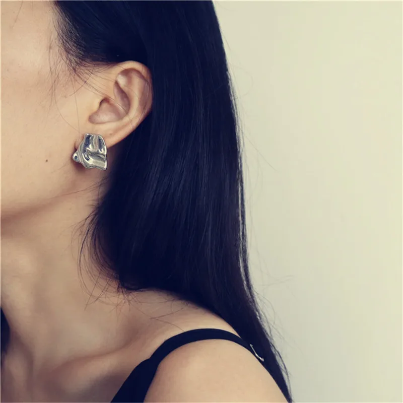 2018 beautiful earrings Metal geometry earrings Irregular street snap tide female fashion earrings jewelry wholesale
2018 beautiful earrings Metal geometry earrings Irregular street snap tide female fashion earrings jewelry wholesale
