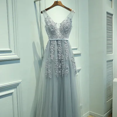 Vestido De Festa V Neck Sleeveless Vintage Lace Appliques Beaded Navy Blue and red Bridesmaid Dresses Women Formal Party Gowns
Vestido De Festa V Neck Sleeveless Vintage Lace Appliques Beaded Navy Blue and red Bridesmaid Dresses Women Formal Party Gowns