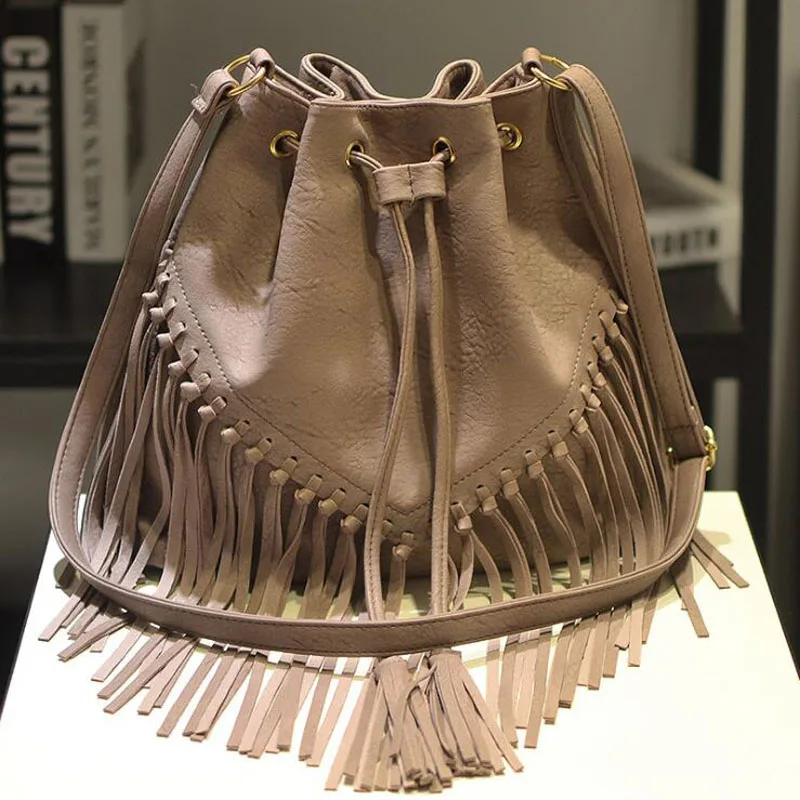 New PU Leather Women Bucket Shoulder Bag Fashion Panelled Tassel Crossbody Bag Female Messenger Bag Small Handbags
New PU Leather Women Bucket Shoulder Bag Fashion Panelled Tassel Crossbody Bag Female Messenger Bag Small Handbags
