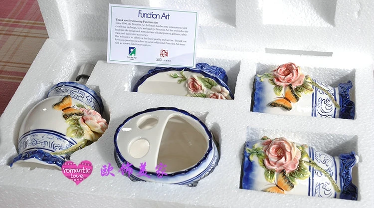 Butterfly blue ceramic toothbrush holder soap dish bathroom accessories set kit home decor porcelain figurine wedding decoration
Butterfly blue ceramic toothbrush holder soap dish bathroom accessories set kit home decor porcelain figurine wedding decoration