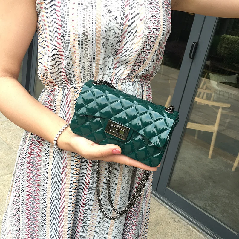 Фото Женская сумка мессенджер Jelly однотонная маленькая квадратная сумочка на цепочке (купить)