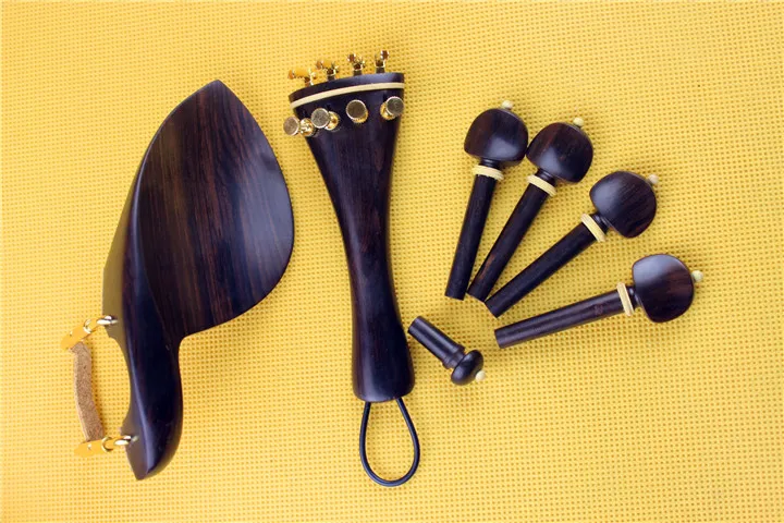 High-grade violin accessories Ebony violin accessories Installed screws and fine-tune the tail rope
High-grade violin accessories Ebony violin accessories Installed screws and fine-tune the tail rope