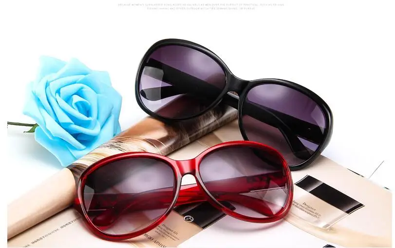Hot New vintage Design Fashion Women Sunglasses Lady Glasses Driving Goggle High Quality UV400 okulary Oculos de sol feminino
Hot New vintage Design Fashion Women Sunglasses Lady Glasses Driving Goggle High Quality UV400 okulary Oculos de sol feminino