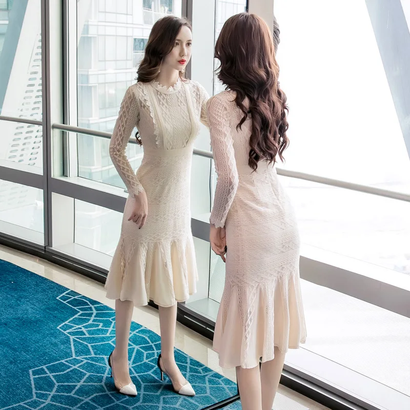 Fashion women's dress 2019 spring new women's long-sleeved lace round neck women's waist slim slimming ruffled dress autumn
Fashion women's dress 2019 spring new women's long-sleeved lace round neck women's waist slim slimming ruffled dress autumn