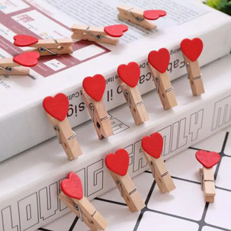 Фото Новый горячий деревянный зажим красный в форме сердца декоративный для бумаги с