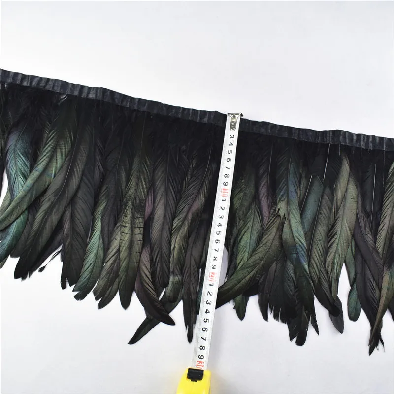 Gold Rooster Tails 25-30cm Black Feathers Trimming/Ribbon For Crafts Dress Skirt Carnival Costumes Plumes DIY wedding decoration
Gold Rooster Tails 25-30cm Black Feathers Trimming/Ribbon For Crafts Dress Skirt Carnival Costumes Plumes DIY wedding decoration