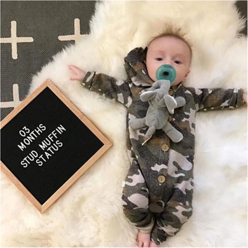 Baby Boy Camo Hooded Romper New Year's Costumes For Boys Girls 2017 Newborn Camouflage Romper Jumpsuit Baby Girl Cotton Clothing 
Baby Boy Camo Hooded Romper New Year's Costumes For Boys Girls 2017 Newborn Camouflage Romper Jumpsuit Baby Girl Cotton Clothing