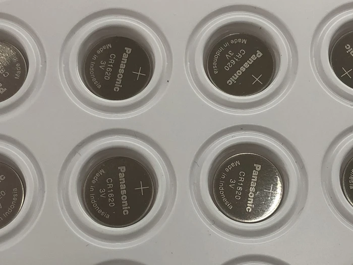 20pcs/lot New Original Panasonic CR1620 DL1620 ECR1620 Car Remote Control Electric Alarm 3V Lithium Cell Button Coin Battery
20pcs/lot New Original Panasonic CR1620 DL1620 ECR1620 Car Remote Control Electric Alarm 3V Lithium Cell Button Coin Battery