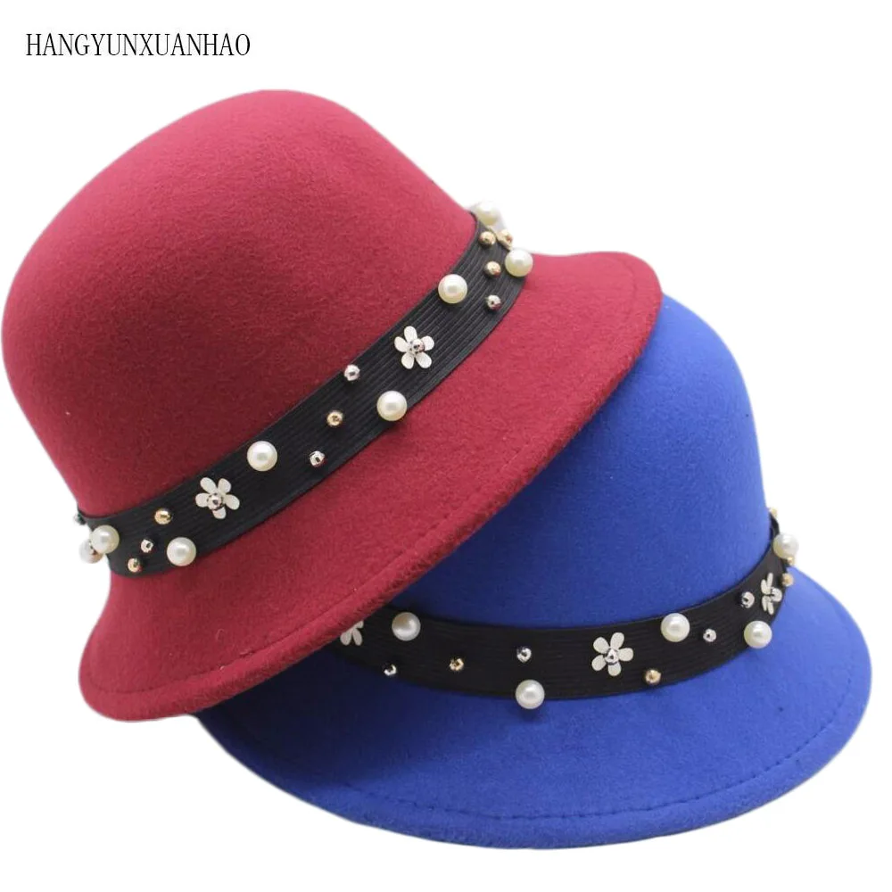 Women's Hats Retro England Warm Fedoras 2019 New Style Spring Autumn Fashion Noble Elegant Flower Decoration Female Cloche Hat
Women's Hats Retro England Warm Fedoras 2019 New Style Spring Autumn Fashion Noble Elegant Flower Decoration Female Cloche Hat