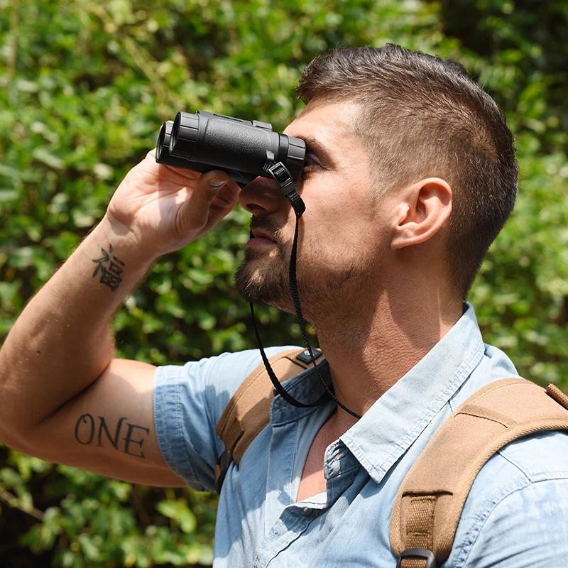 8X28 professional military mini binocular telescope waterproof center focus BAK4 prism telescope for outdoor camping hunting
8X28 professional military mini binocular telescope waterproof center focus BAK4 prism telescope for outdoor camping hunting