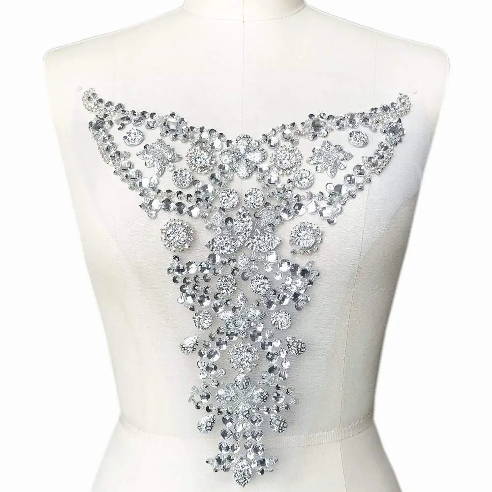 Hand Beaded Silver 28x30cm Sequin Sew On Neckline Rhinestones Applique Designer Sewing for Wedding Dresses DIY Trim Decoration
Hand Beaded Silver 28x30cm Sequin Sew On Neckline Rhinestones Applique Designer Sewing for Wedding Dresses DIY Trim Decoration
