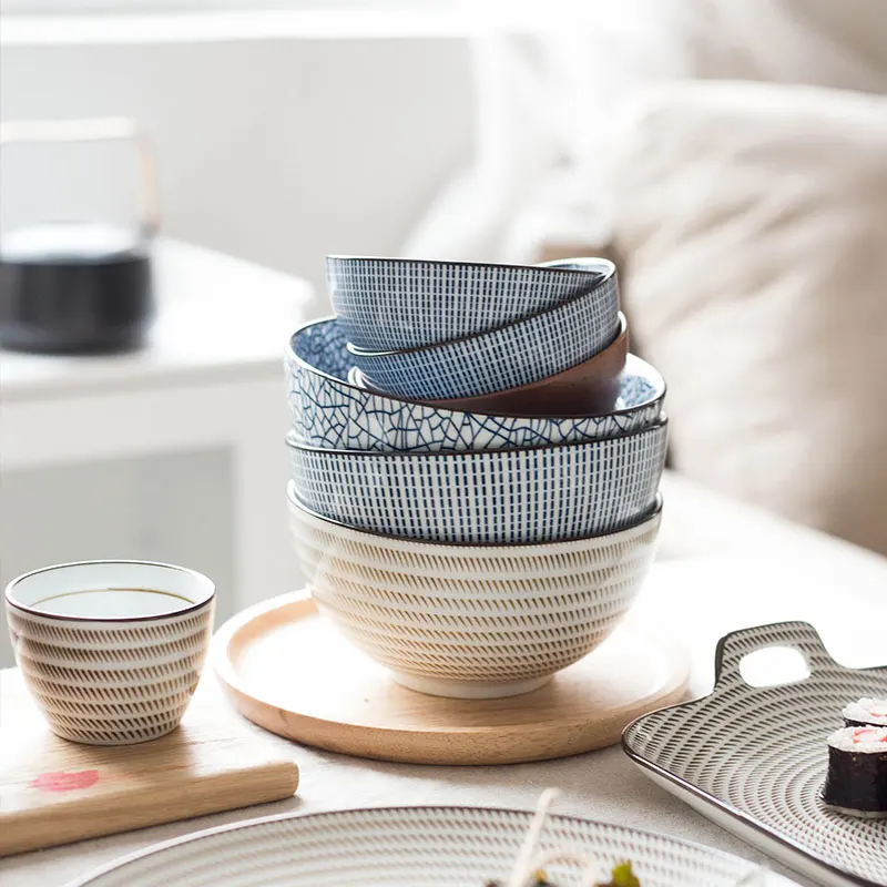 KINGLANG Japanese Style Classical Ceramic Blue And White Kitchen Rice Bowl Big Ramen Soup Bowl Spoon Small Tea Tableware
KINGLANG Japanese Style Classical Ceramic Blue And White Kitchen Rice Bowl Big Ramen Soup Bowl Spoon Small Tea Tableware