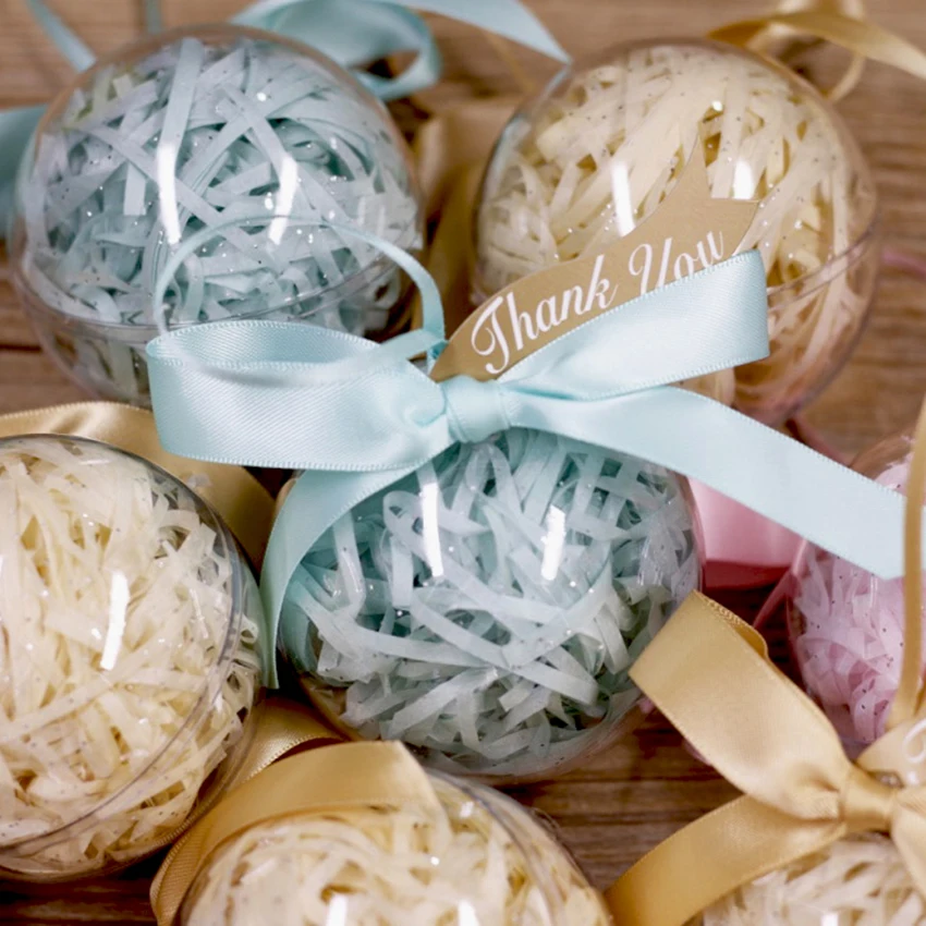 20pcs Candy Box Wedding plastic ball with Ribbon & lafite grass Chic Creative Wedding Favor Gift Boxes event & Party Supplies
20pcs Candy Box Wedding plastic ball with Ribbon & lafite grass Chic Creative Wedding Favor Gift Boxes event & Party Supplies