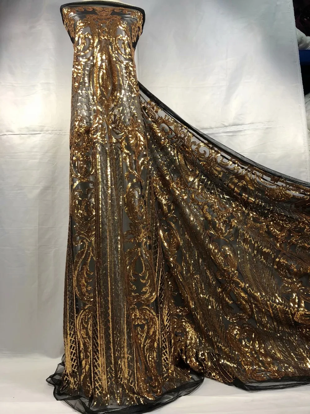 African Lace Fabric High Quality Net Lace,French Voile Guipure tulle mesh sequins Lace Fabric for wedding dresses SU-J08105
African Lace Fabric High Quality Net Lace,French Voile Guipure tulle mesh sequins Lace Fabric for wedding dresses SU-J08105