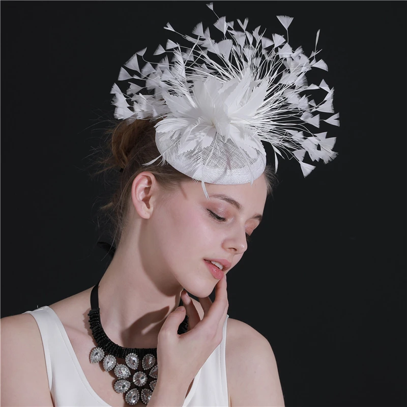

New Fashion White Sinamay Wedding Hats Fancy Feathers Hair Fascinators Party Chapeau Beautiful Fedora Headbands Headwear Race