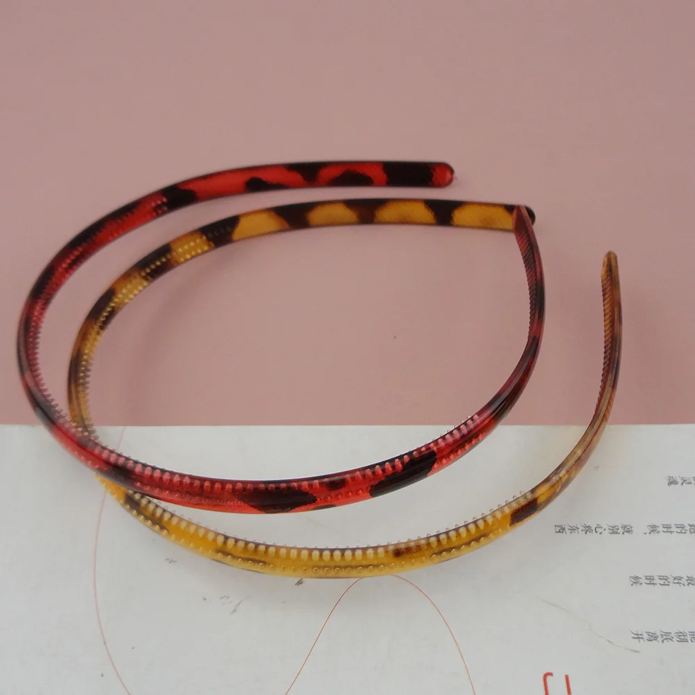 10PCS 8mm Black stone Printing clear brown Red Plain ABS Plastic Headbands Hairbands with two Rows Teeth hair accessories DIY
10PCS 8mm Black stone Printing clear brown Red Plain ABS Plastic Headbands Hairbands with two Rows Teeth hair accessories DIY