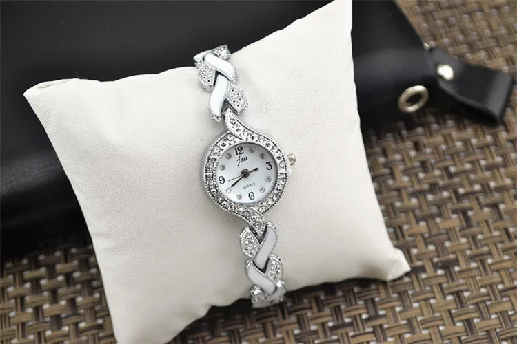 Новинка 2018 Брендовые Часы JW с браслетом женские Роскошные наручные часы