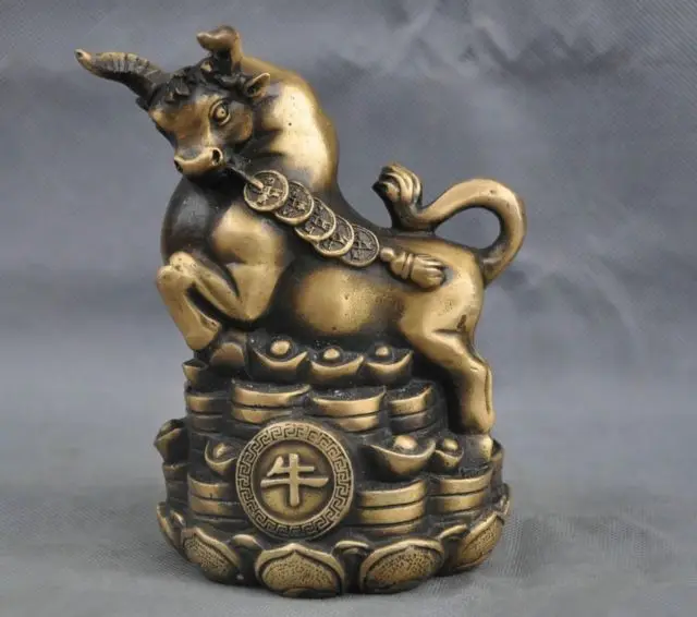 6'' Elaborate Chinese Folk Culture Handmade Brass Statue Zodiac Bull Auspicious Sculpture
6'' Elaborate Chinese Folk Culture Handmade Brass Statue Zodiac Bull Auspicious Sculpture