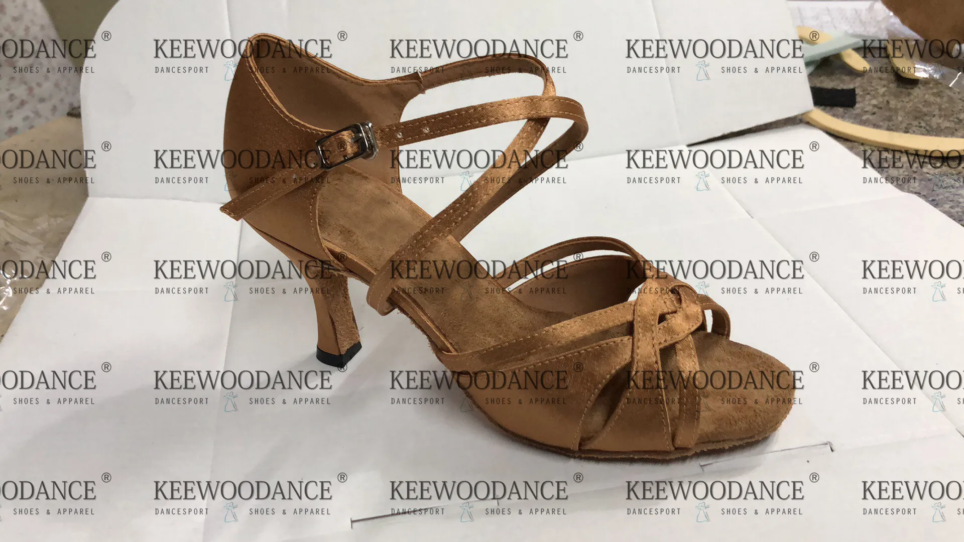KEEWOODANCE Ballroom dance shoes women shoes zapatos de mujer latin dance shoes salsa dance shoes chaussure femme womens shoes
KEEWOODANCE Ballroom dance shoes women shoes zapatos de mujer latin dance shoes salsa dance shoes chaussure femme womens shoes