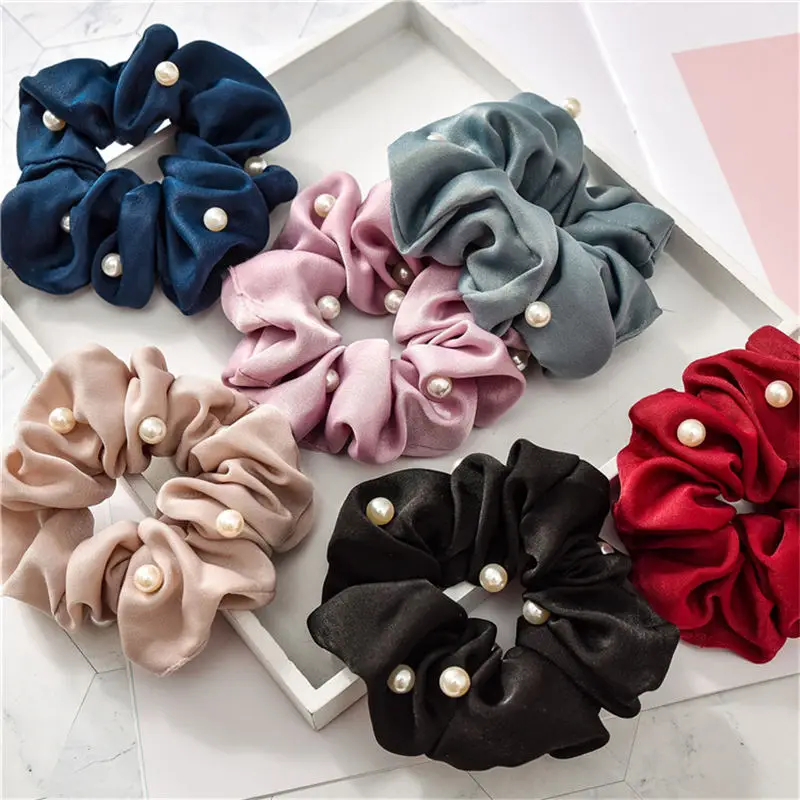 Women Headband Girls Scrunchies Solid Silk Hair Tie with Pearls Ponytail Holder Hair Rope Hair Accessories drop shipping
Women Headband Girls Scrunchies Solid Silk Hair Tie with Pearls Ponytail Holder Hair Rope Hair Accessories drop shipping
