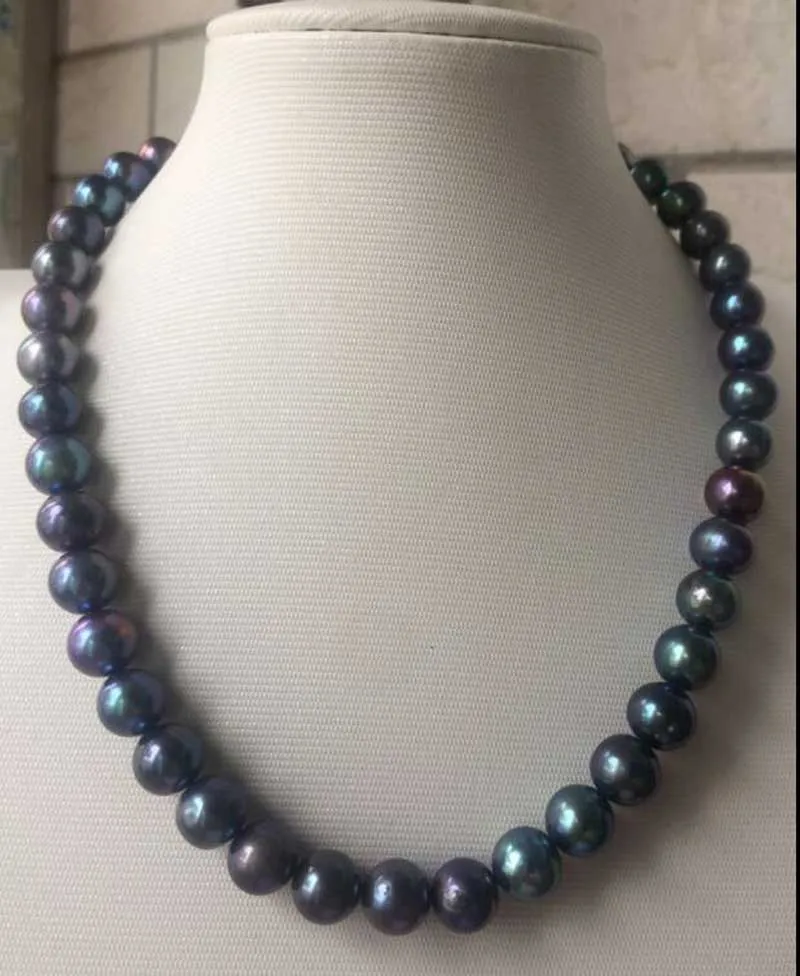 fine jewelry genuine natural round tahitian black pearl necklace 18inch 14K gold
fine jewelry genuine natural round tahitian black pearl necklace 18inch 14K gold