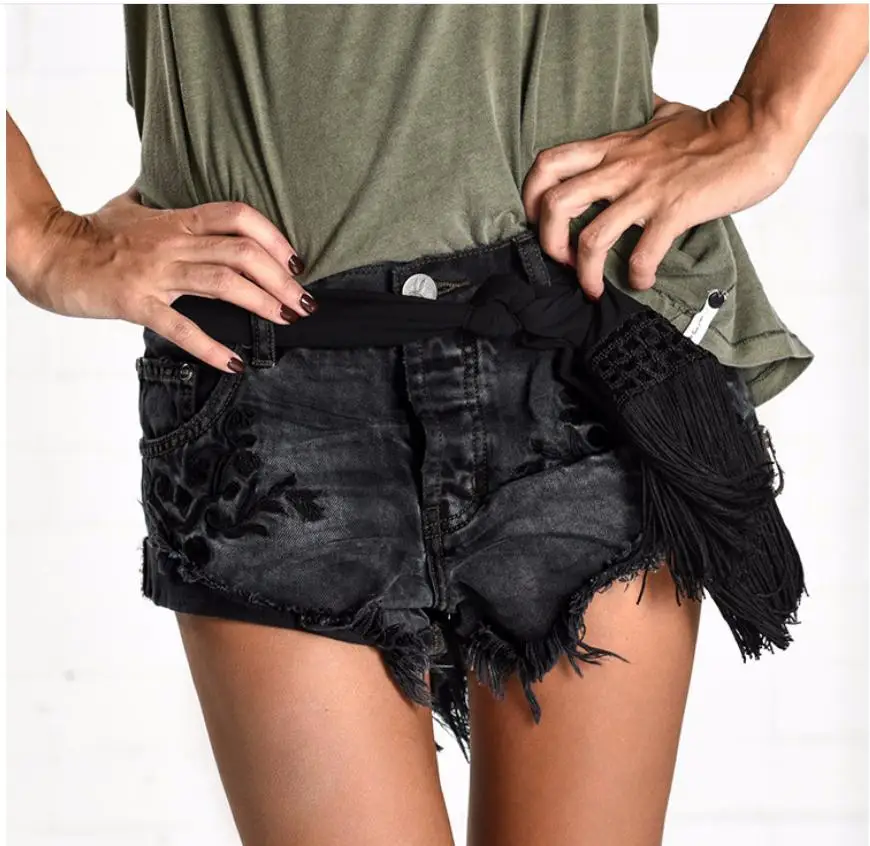 2020 Summer Embroidery Tassel Shorts Irregular Casual Denim Short Black Curling New Jeans Short Middle Waist S/3Xl Shorts J2097
2020 Summer Embroidery Tassel Shorts Irregular Casual Denim Short Black Curling New Jeans Short Middle Waist S/3Xl Shorts J2097