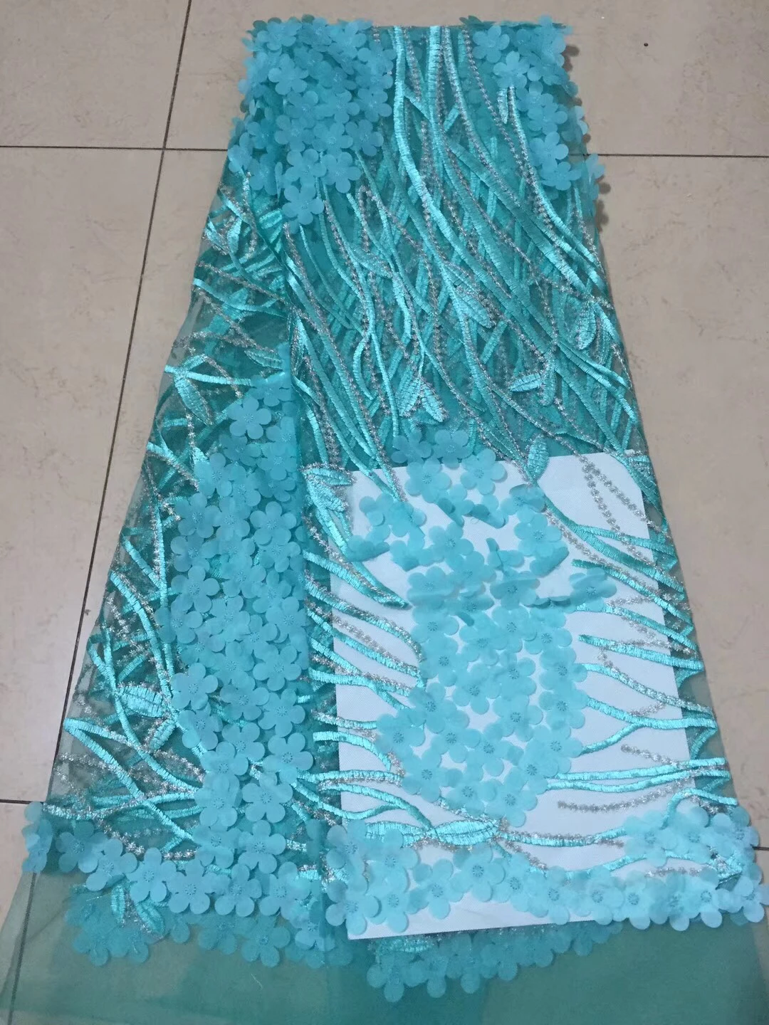 Blue French Lace Fabric For Wedding High Quality African Nigerian Lace Fabric 3D Flowers Embroidered Tulle Lace fabricLCD958B
Blue French Lace Fabric For Wedding High Quality African Nigerian Lace Fabric 3D Flowers Embroidered Tulle Lace fabricLCD958B