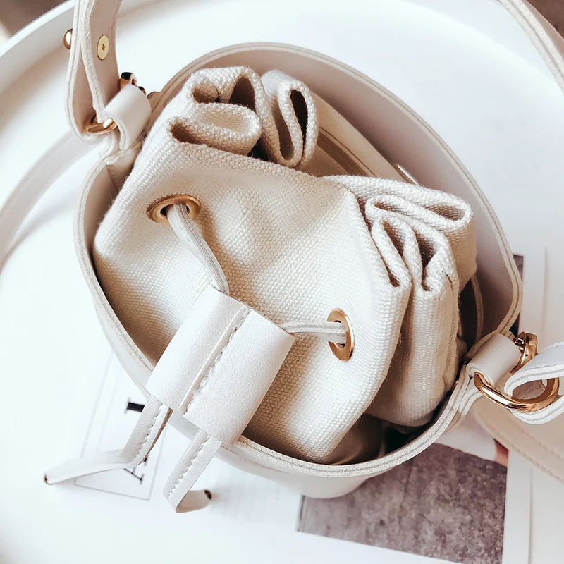 New Drawstring Bucket Bag For Women Mini PU Leather Hollow out Crossbody Bags Ladies Shoulder Bags Female Handbags Pure Color
New Drawstring Bucket Bag For Women Mini PU Leather Hollow out Crossbody Bags Ladies Shoulder Bags Female Handbags Pure Color