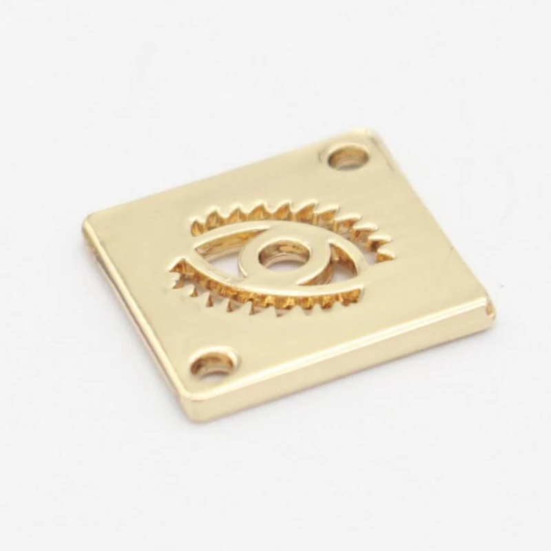 customized 1.5*1.5cm gold square zinc alloy garment labels gold custom clothing labels sewing metal luggage labels custom
customized 1.5*1.5cm gold square zinc alloy garment labels gold custom clothing labels sewing metal luggage labels custom